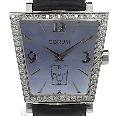Corum Trapeze - 106.404.47