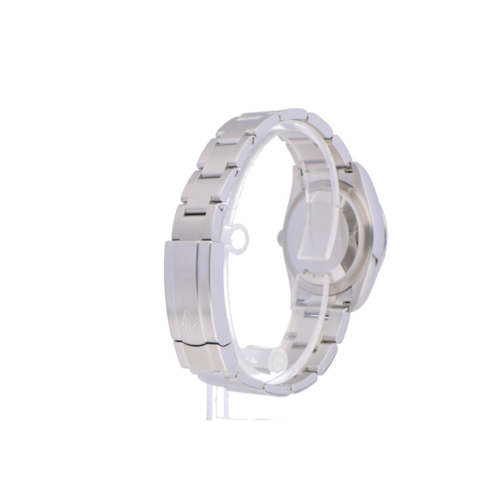 Rolex Oyster Perpetual 124200