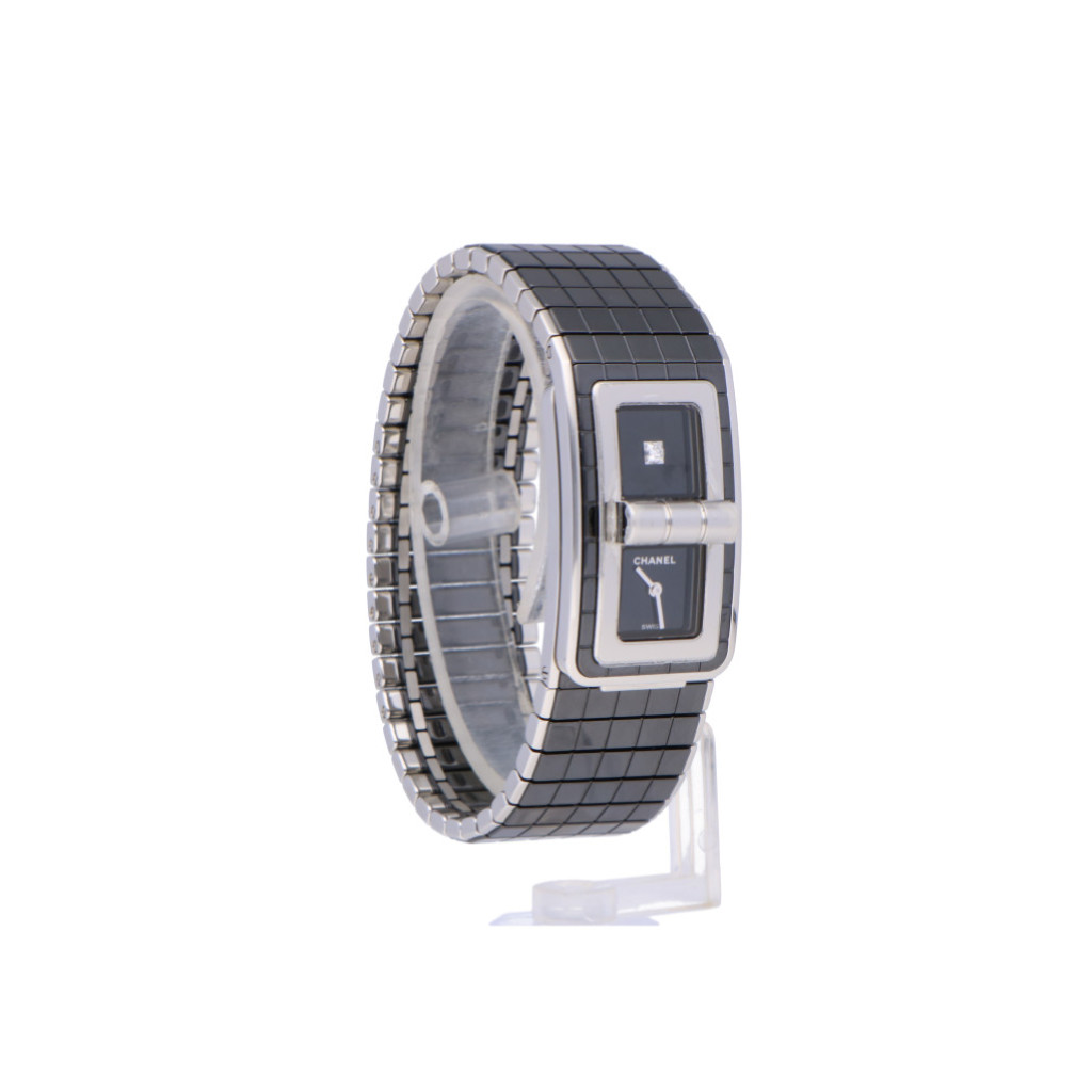 Chanel Code Coco H5147