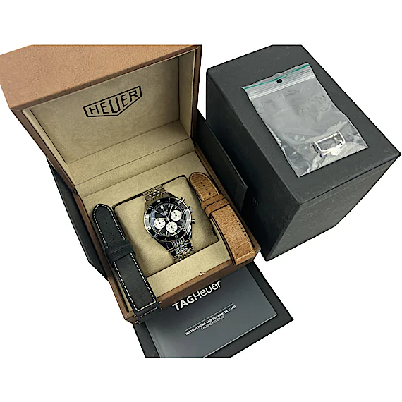 TAG Heuer Autavia Calibre Heuer 02 Chron CBE2110.BA0687 TAG Heuer Autavia Calibre Heuer 02 Chron CBE2110.BA0687