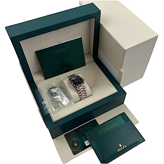 Rolex Day-Date 128235-0041 Rolex Day-Date 128235-0041