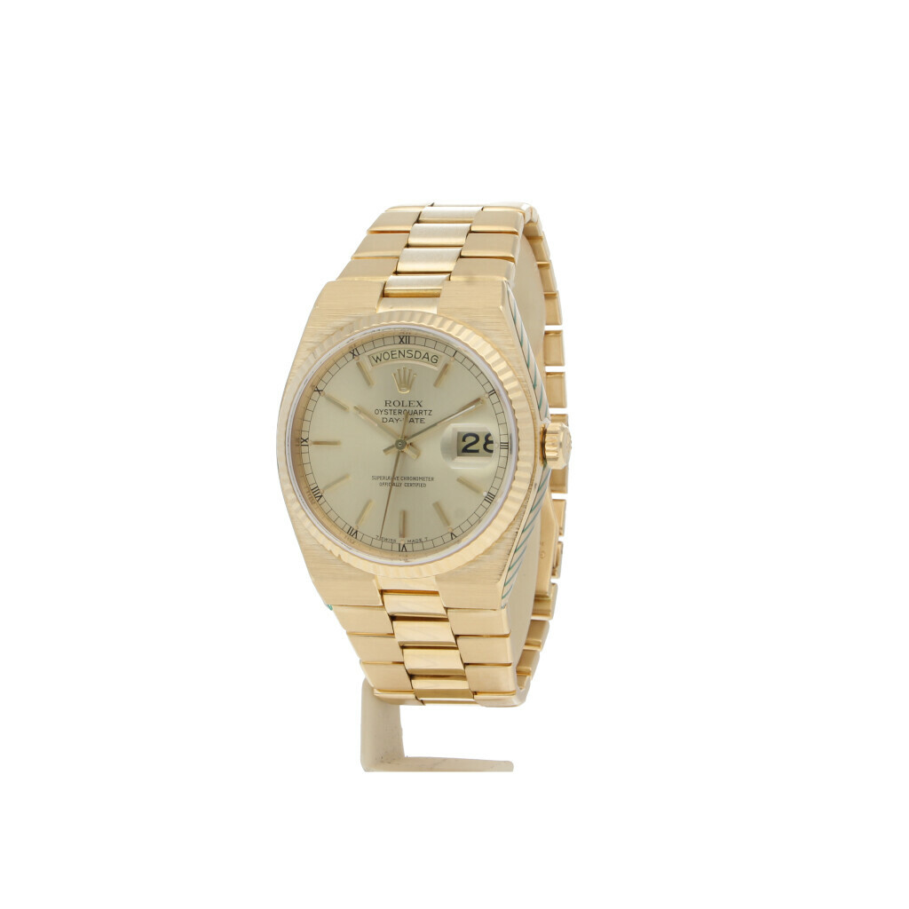 Rolex Oyster quartz Daydate 36mm SER 19018