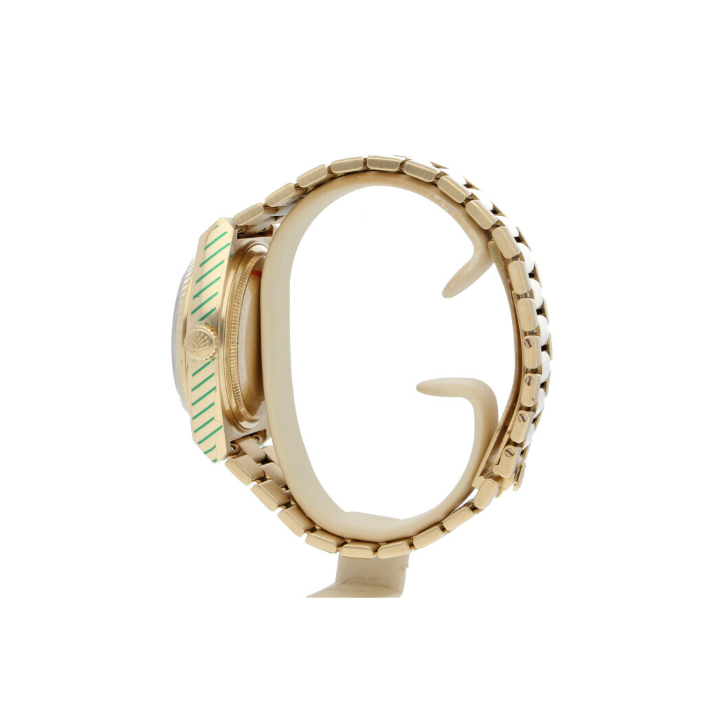 Rolex Oyster quartz Daydate 36mm SER 19018