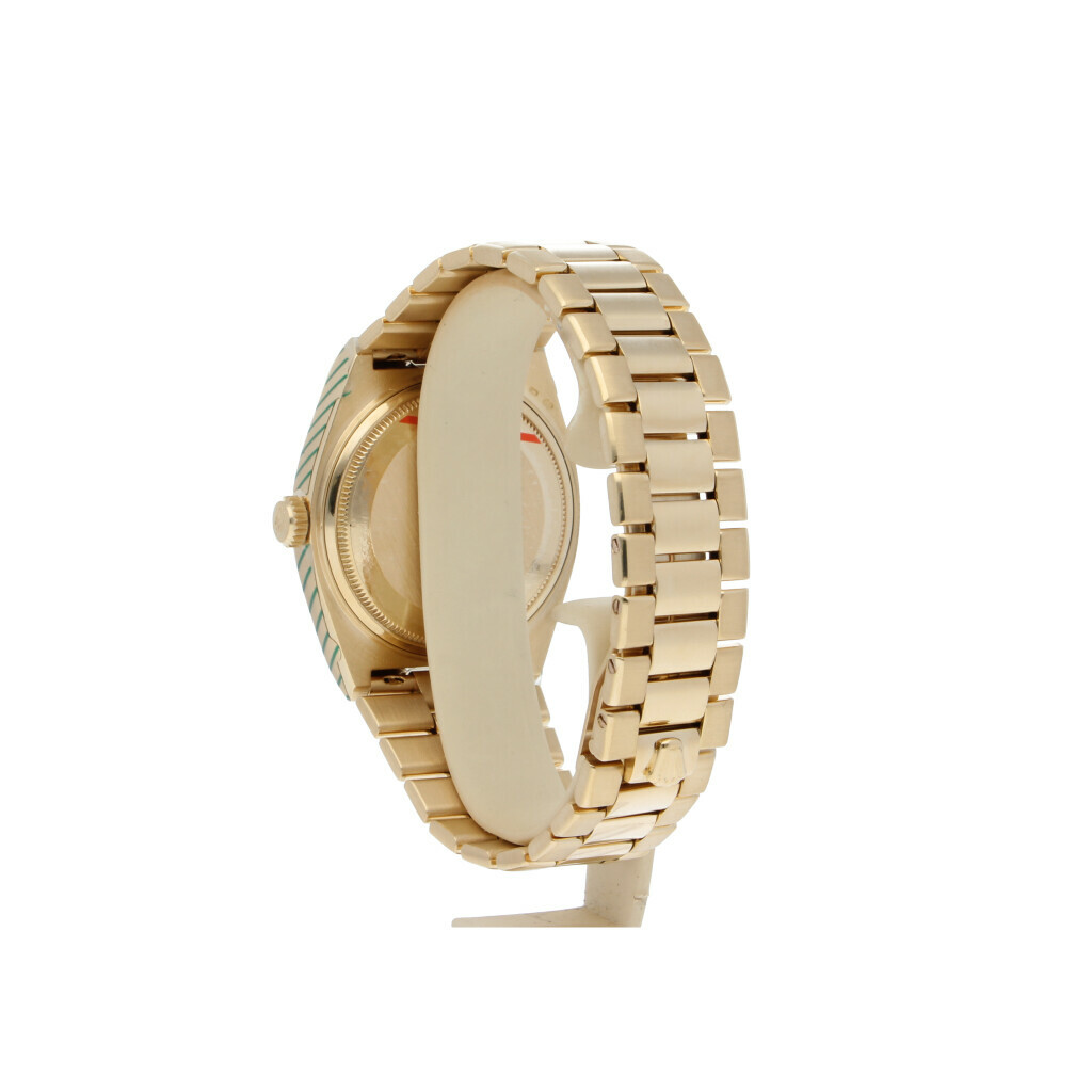 Rolex Oyster quartz Daydate 36mm SER 19018