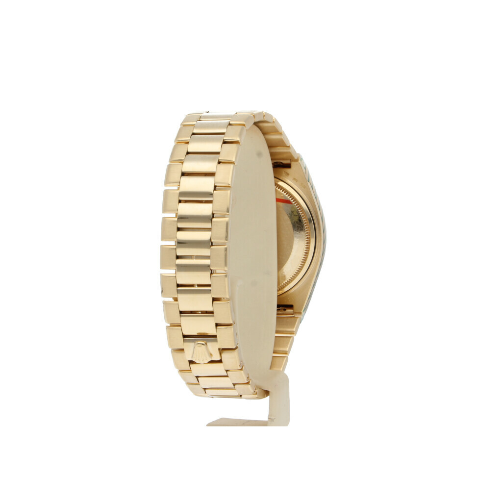 Rolex Oyster quartz Daydate 36mm SER 19018