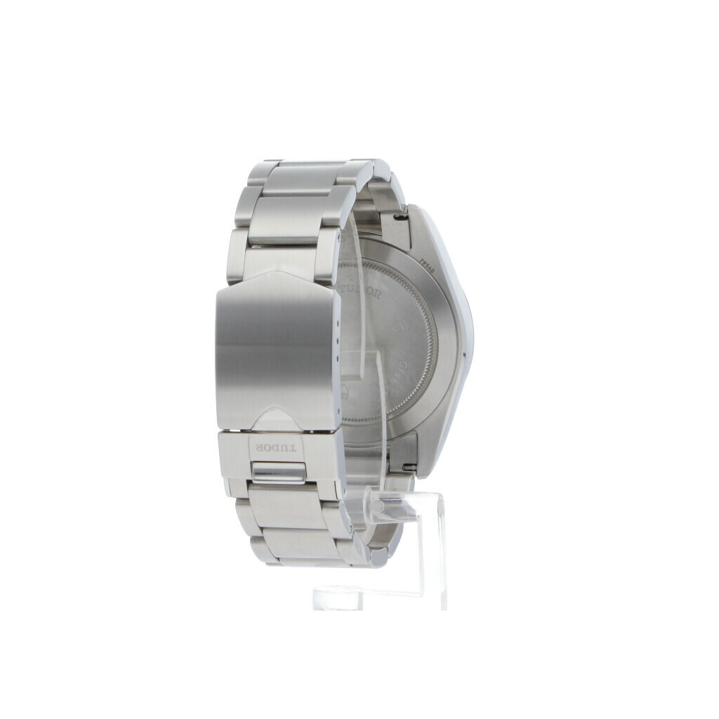 Tudor Black Bay 79540-0004