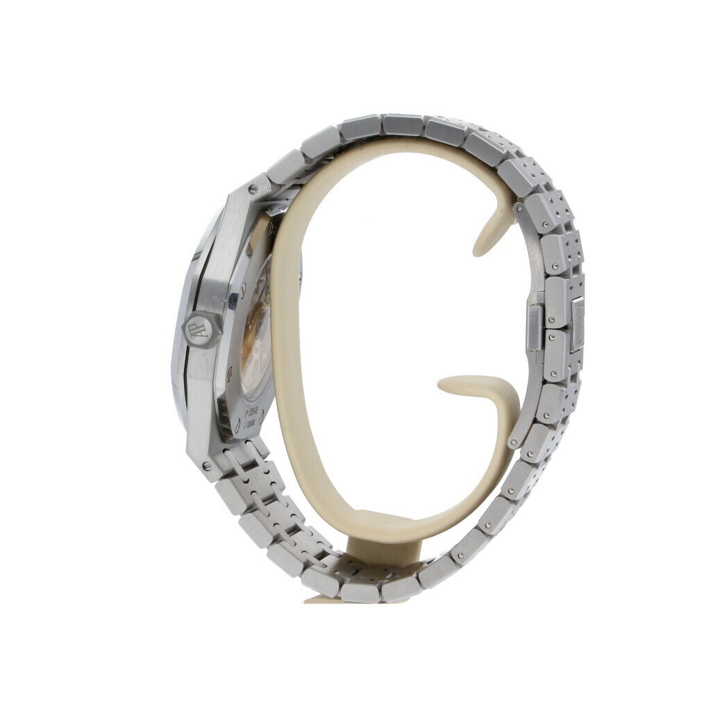 Audemars Piguet Royal Oak 15400ST.OO.1220ST.02