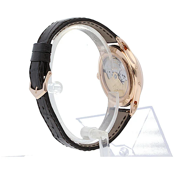 Patek Philippe Annual Calendar 40 5205R-001 Patek Philippe Annual Calendar 40 5205R-001