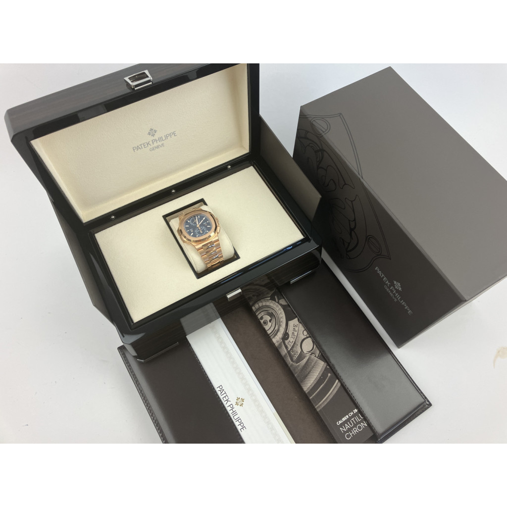 Patek Philippe Nautilus 5990/1R-001