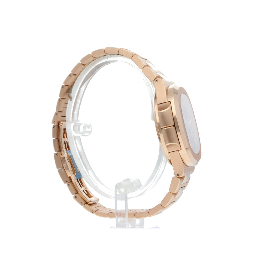 Patek Philippe Nautilus 5990/1R-001