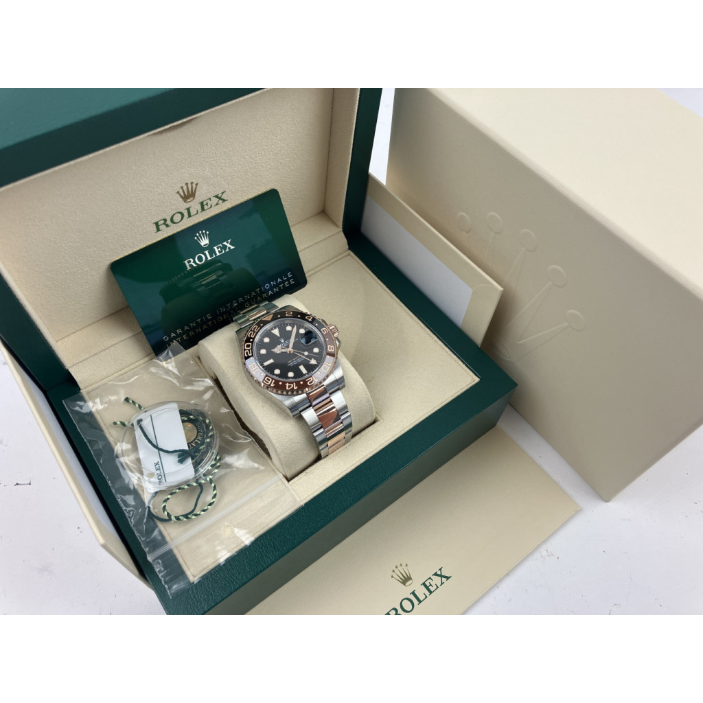 Rolex GMT-Master 126711CHNR