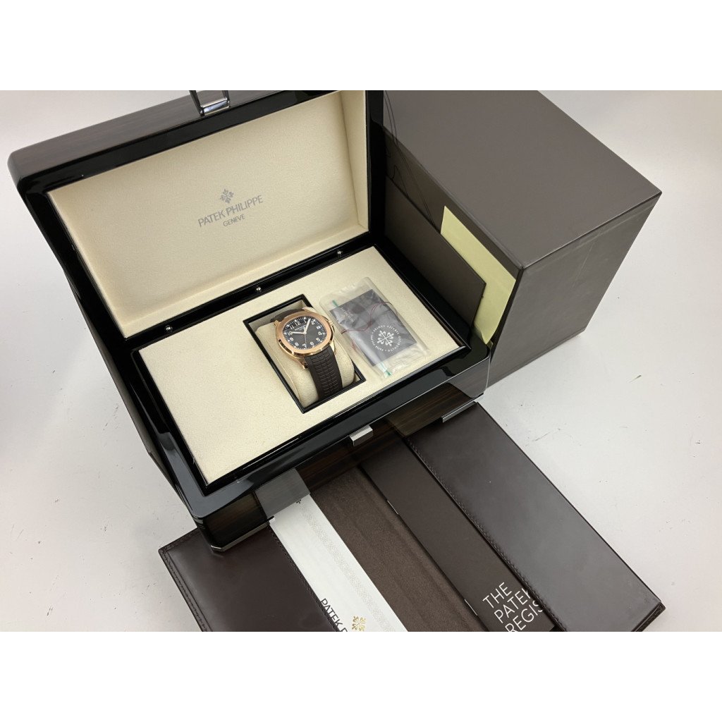 Patek Philippe Aquanaut 5167R-001