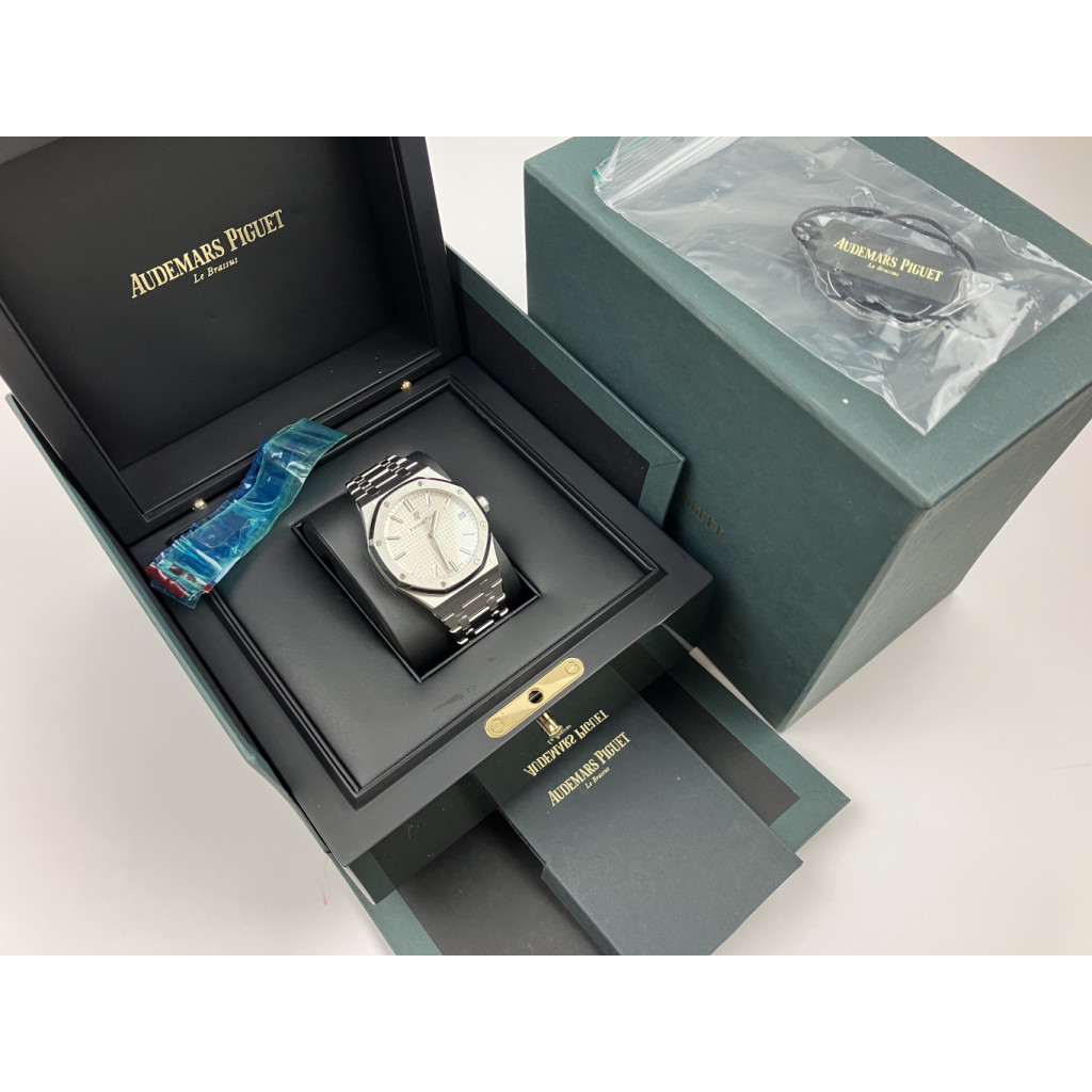 Audemars Piguet Royal Oak 15500ST.OO.1220ST.04