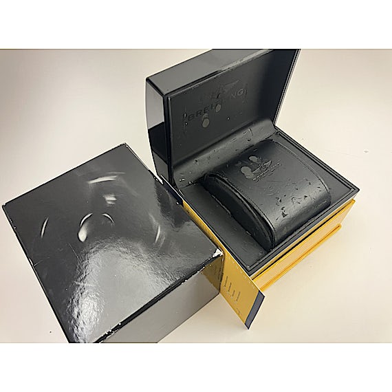 Breitling Blackbird A4435910/B811 Breitling Blackbird A4435910/B811