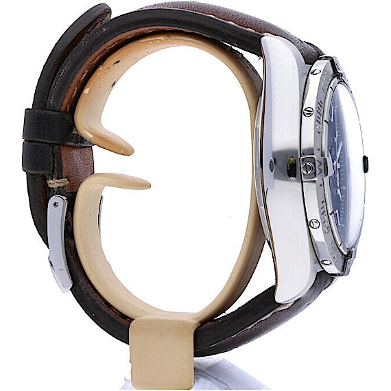 Breitling Blackbird A4435910/B811 Breitling Blackbird A4435910/B811