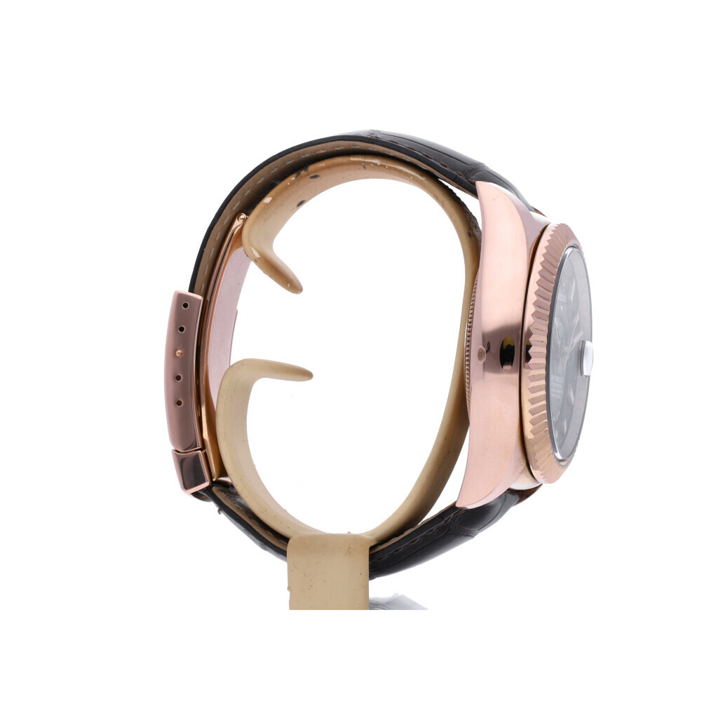 Rolex Sky-Dweller 326135