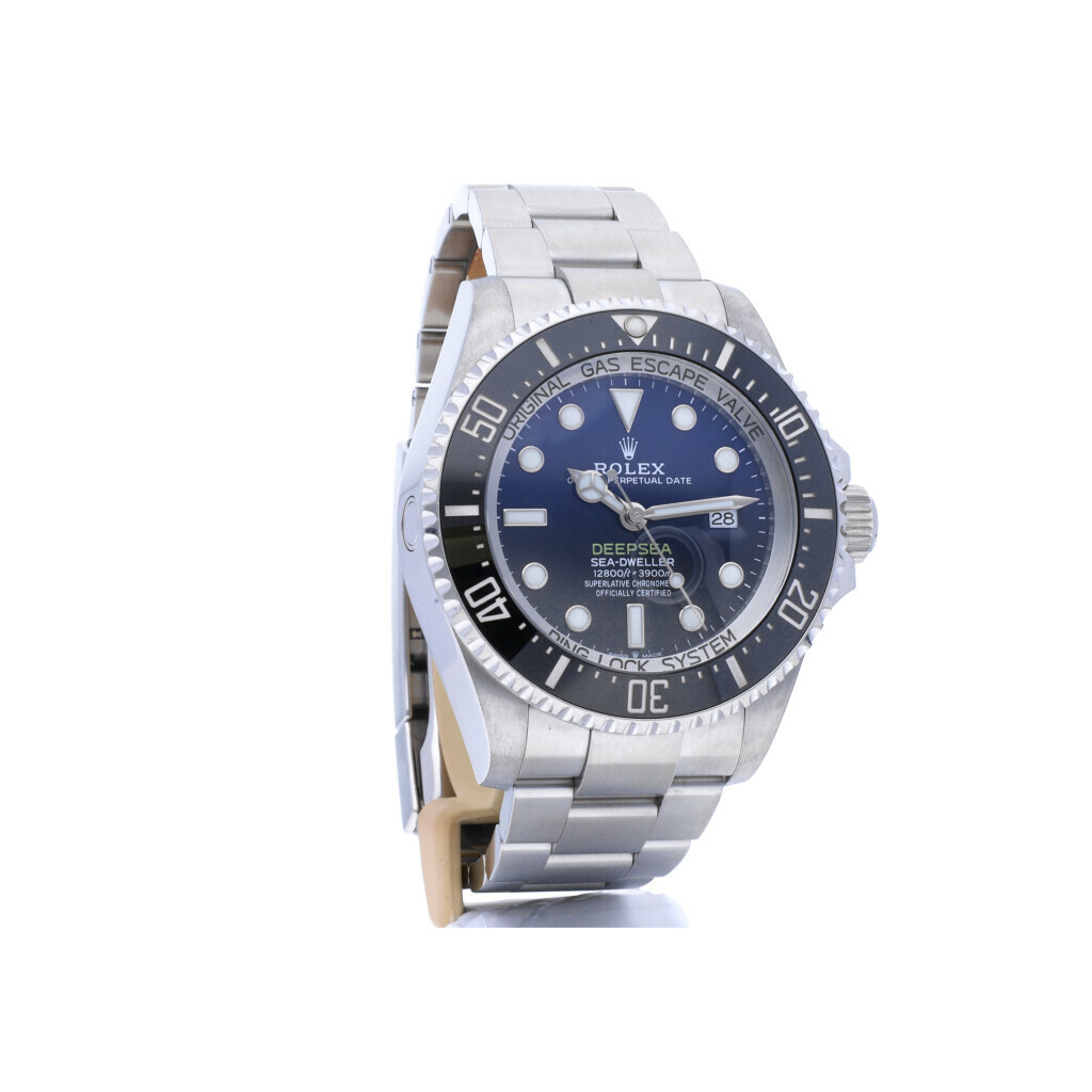 Rolex Sea-Dweller 126660 in | CHRONEXT