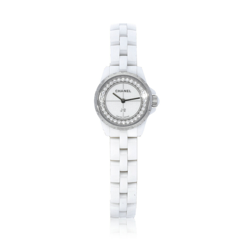 Chanel J12