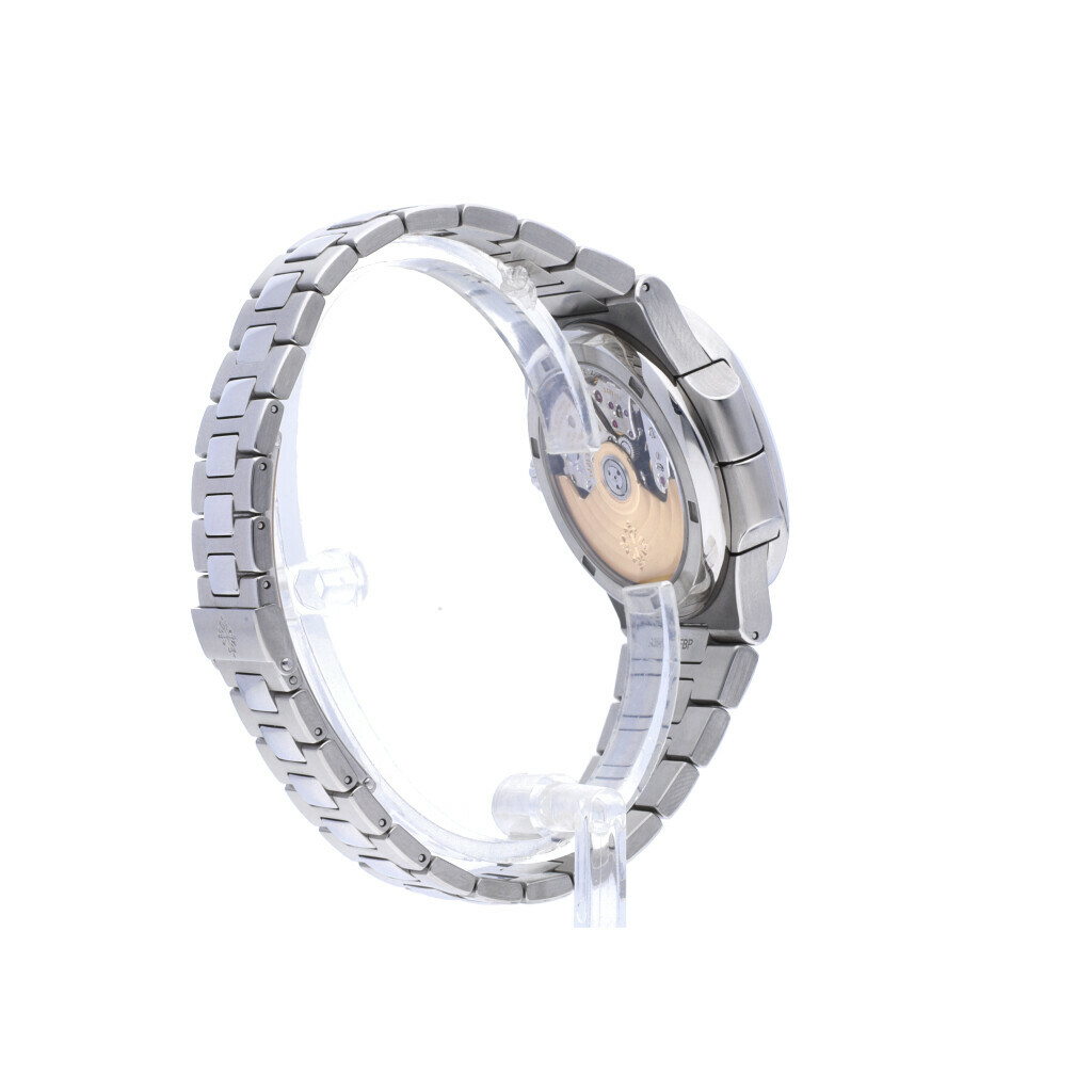 Patek Philippe Nautilus 5990/1A