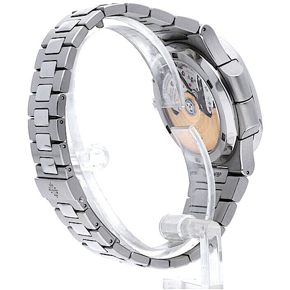 Patek Philippe Nautilus 5990/1A-001  Patek Philippe Nautilus 5990/1A-001