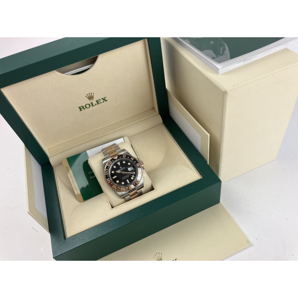 Rolex GMT-Master 126711CHNR