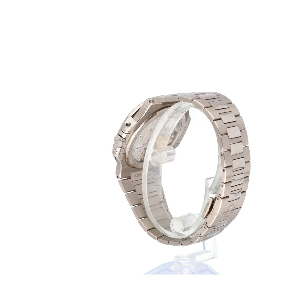 Patek Philippe Nautilus 5740/1G-001