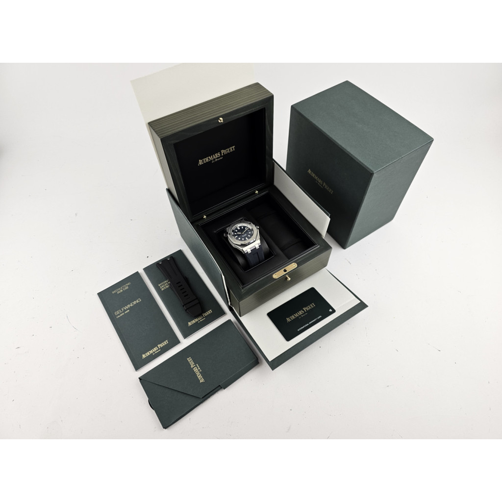 Audemars Piguet Royal Oak Offshore 15720ST.OO.A027CA.01