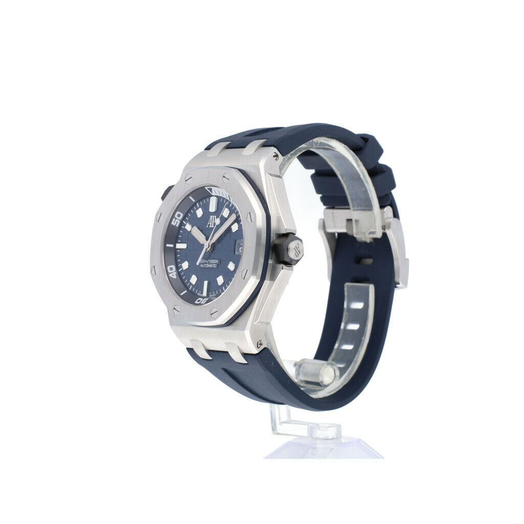 Audemars Piguet Royal Oak Offshore 15720ST.OO.A027CA.01