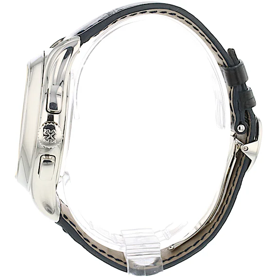 Patek Philippe Nautilus 5905P-001 Patek Philippe Nautilus 5905P-001