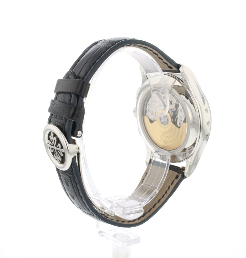 Patek Philippe Nautilus 5905P-001