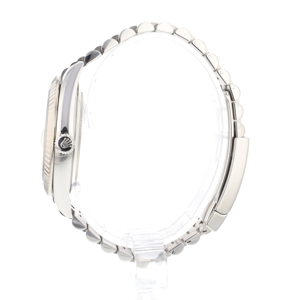 Tudor Black Bay 283581-5003