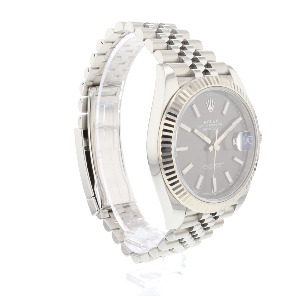 Tudor Black Bay 283581-5003