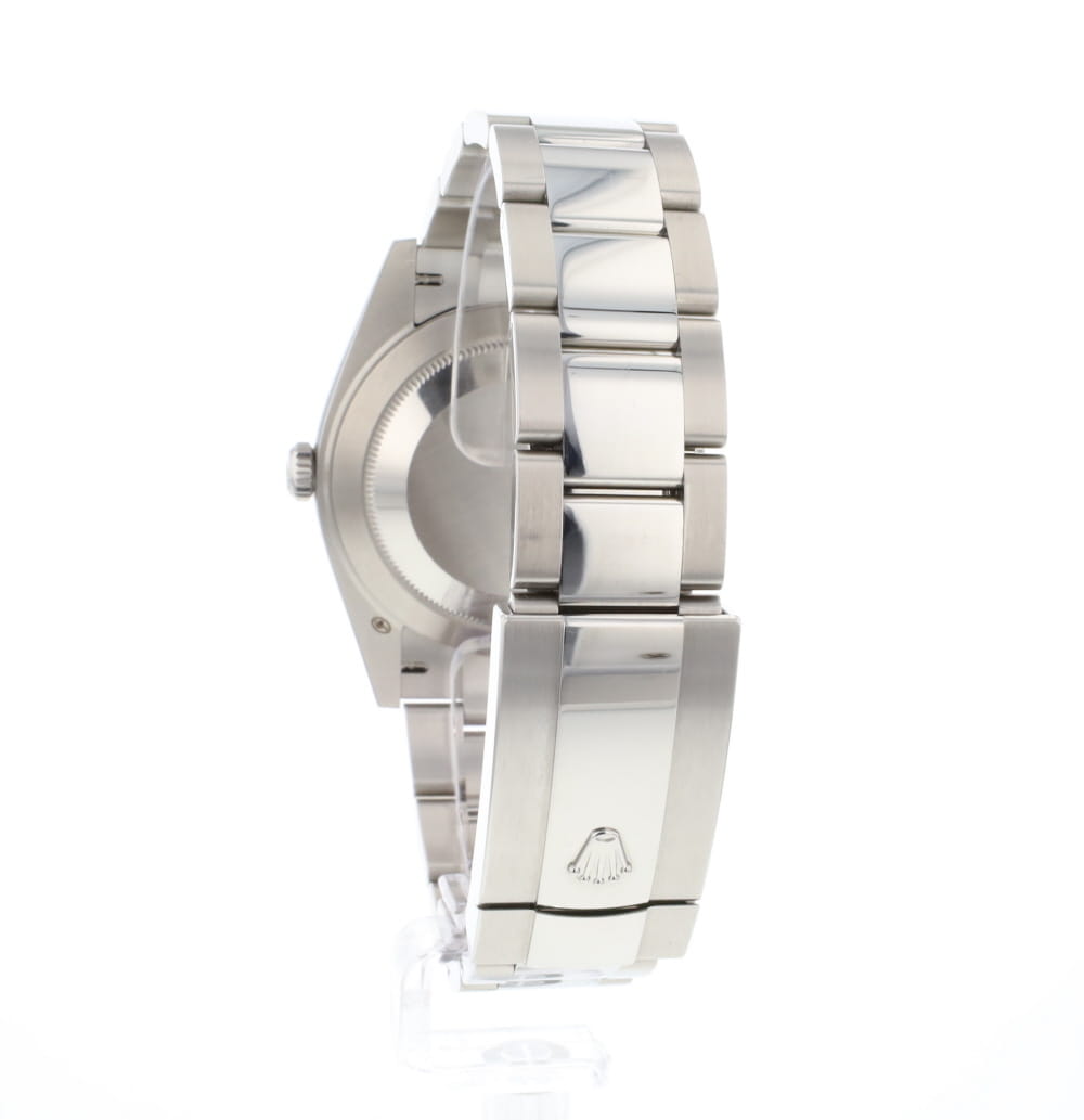 Porsche Design Dashboard 1601