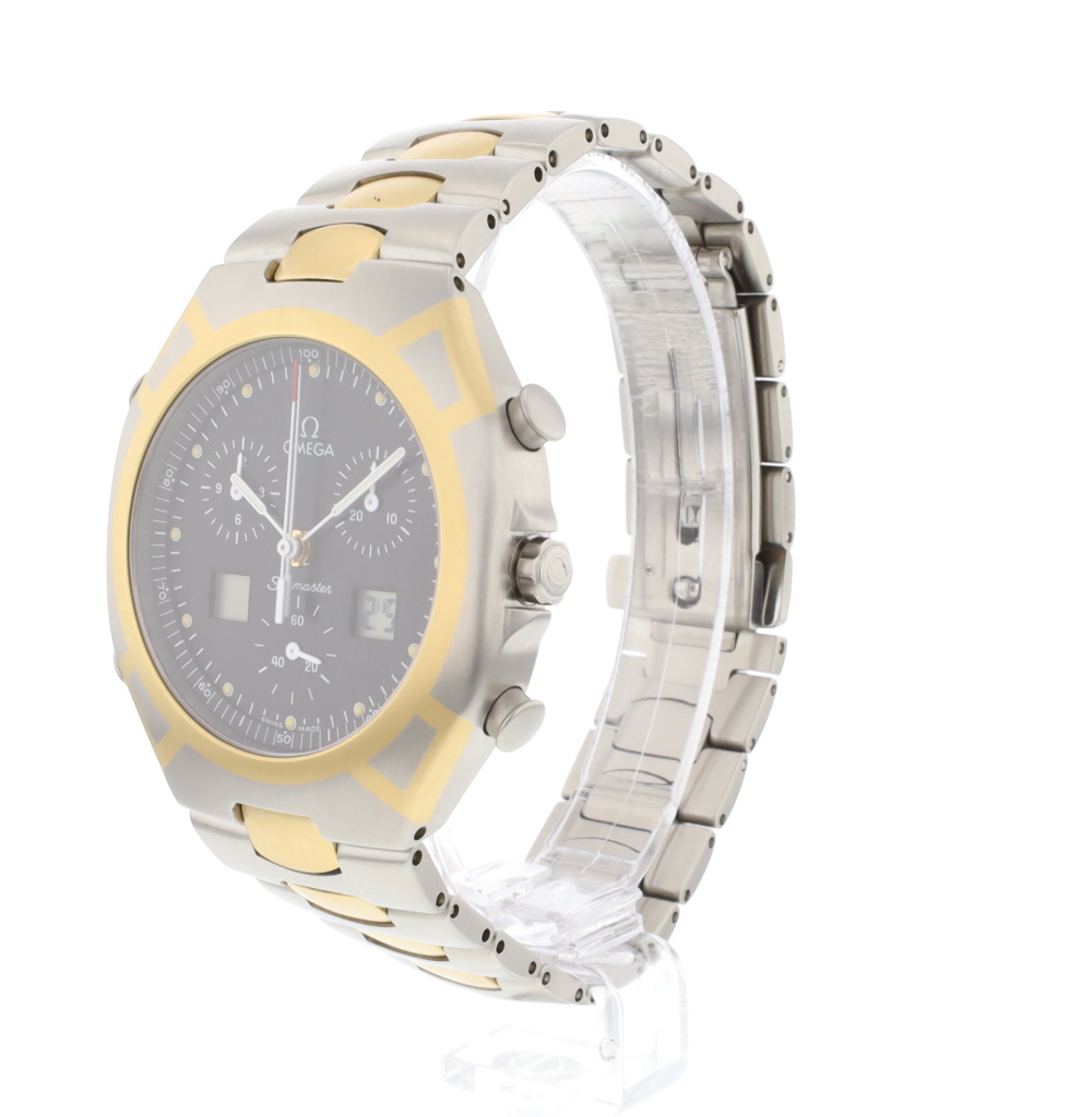 Breitling Avenger AB2510