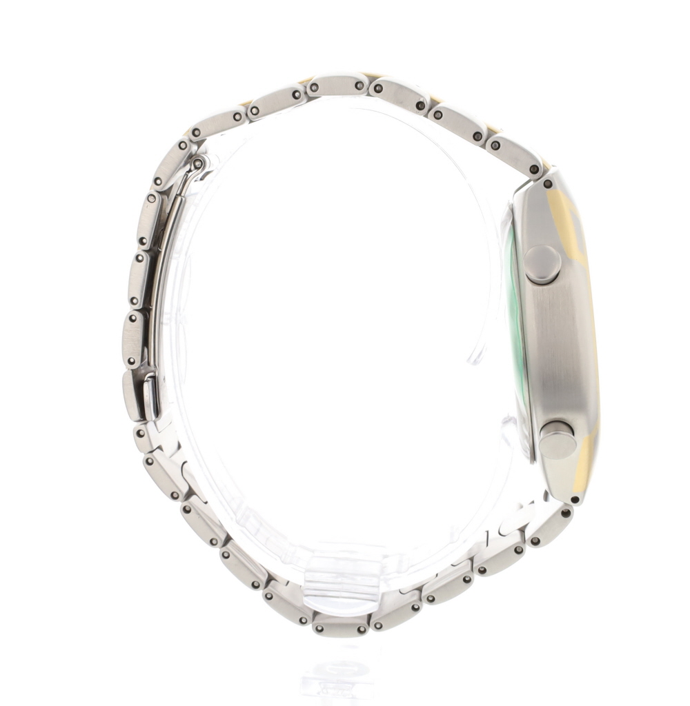 Breitling Avenger AB2510