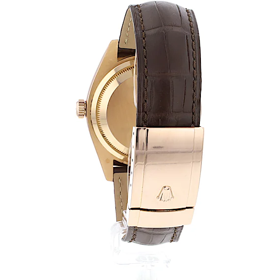 Rolex Sky-Dweller 326135 Rolex Sky-Dweller 326135