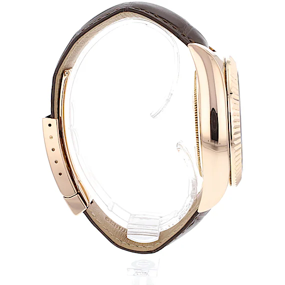 Rolex Sky-Dweller 326135 Rolex Sky-Dweller 326135