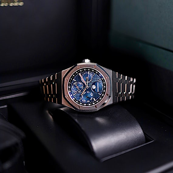 Audemars Piguet Royal Oak 26574ST.OO.1220ST.02  Audemars Piguet Royal Oak 26574ST.OO.1220ST.02