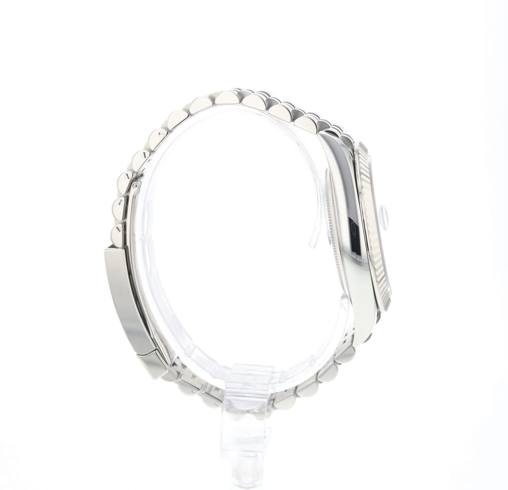 Tudor Black Bay W1556368