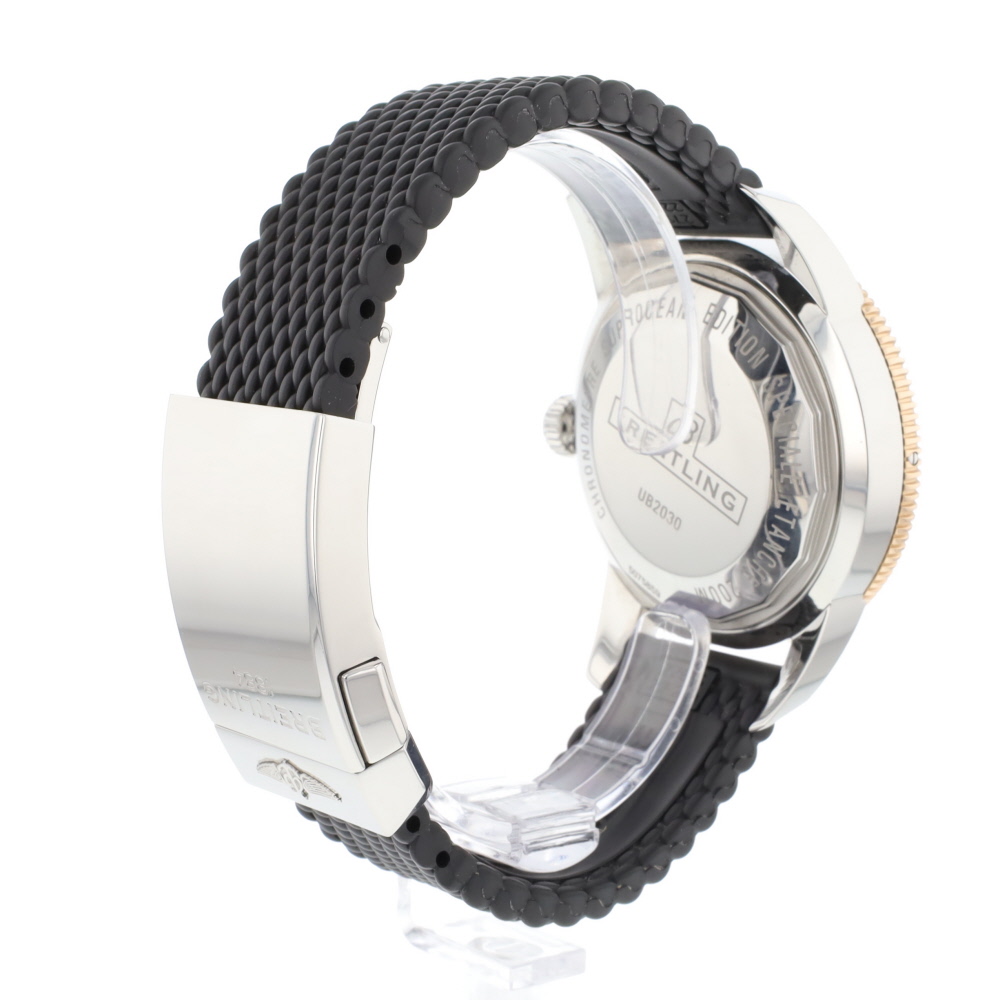 Breitling Superocean UB2030