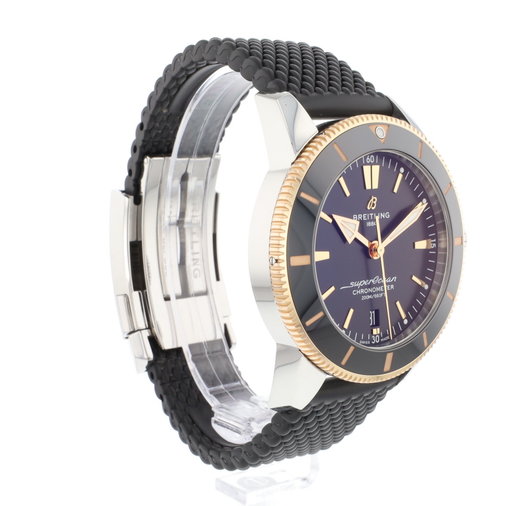 Breitling Superocean UB2030