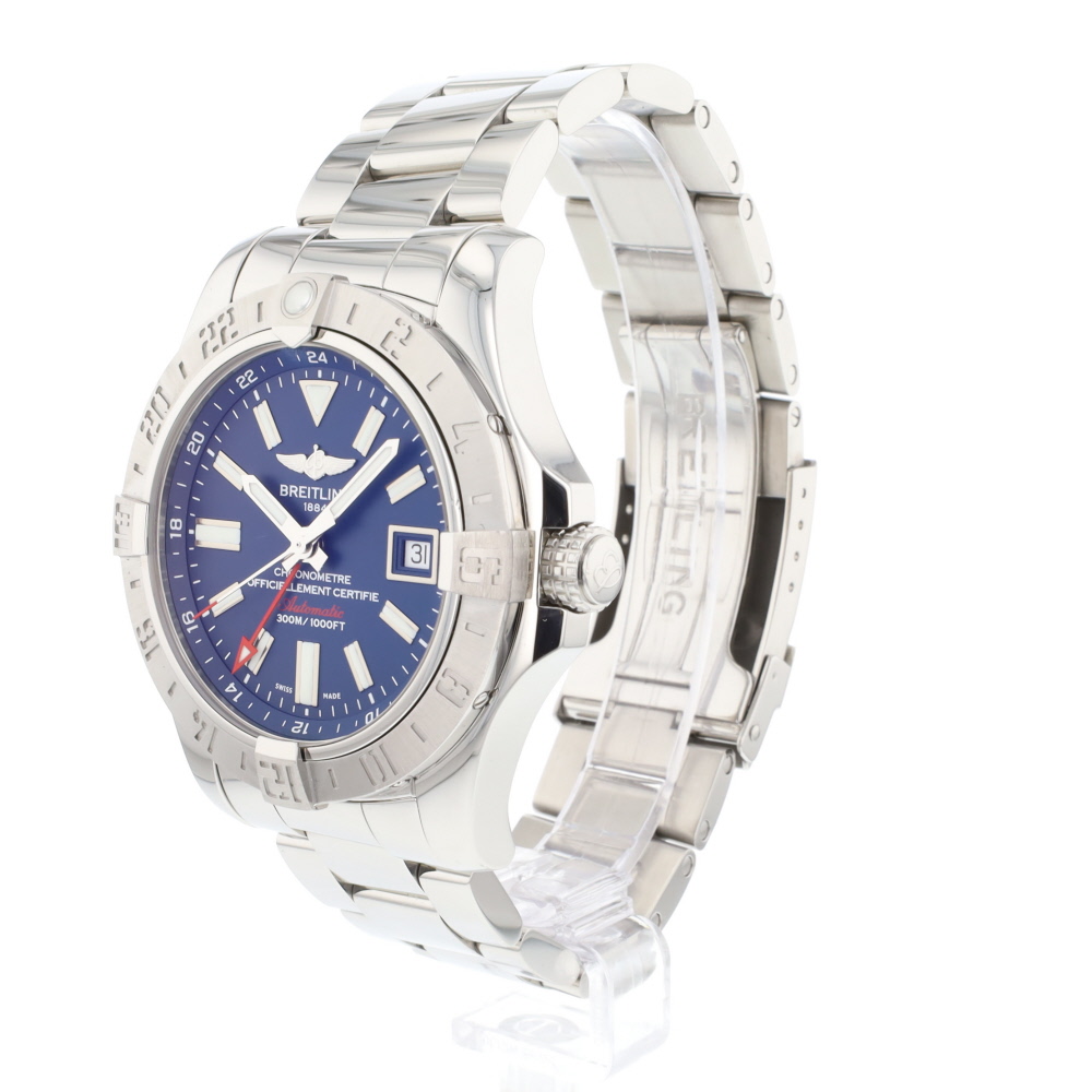 Breitling Avenger A32390