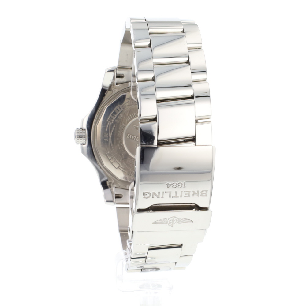 Breitling Avenger A32390