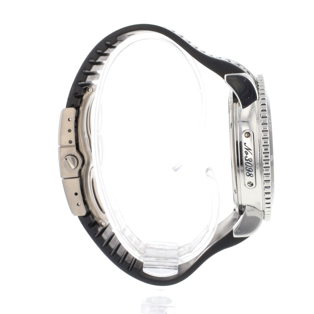 Ulysse Nardin Lady Diver 8103-101