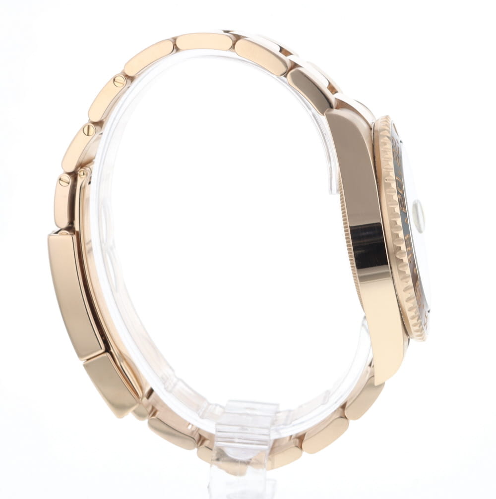 Rolex GMT-Master 126715CHNR