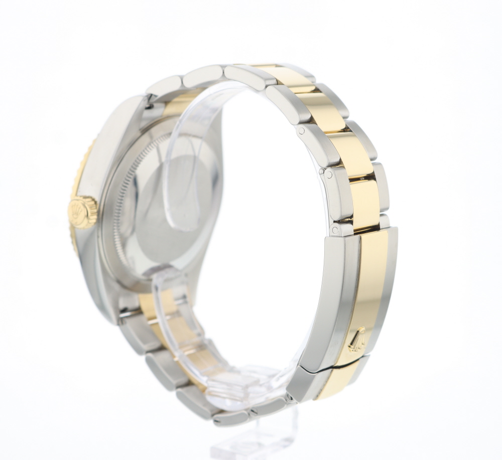 Rolex Sky-Dweller 326933