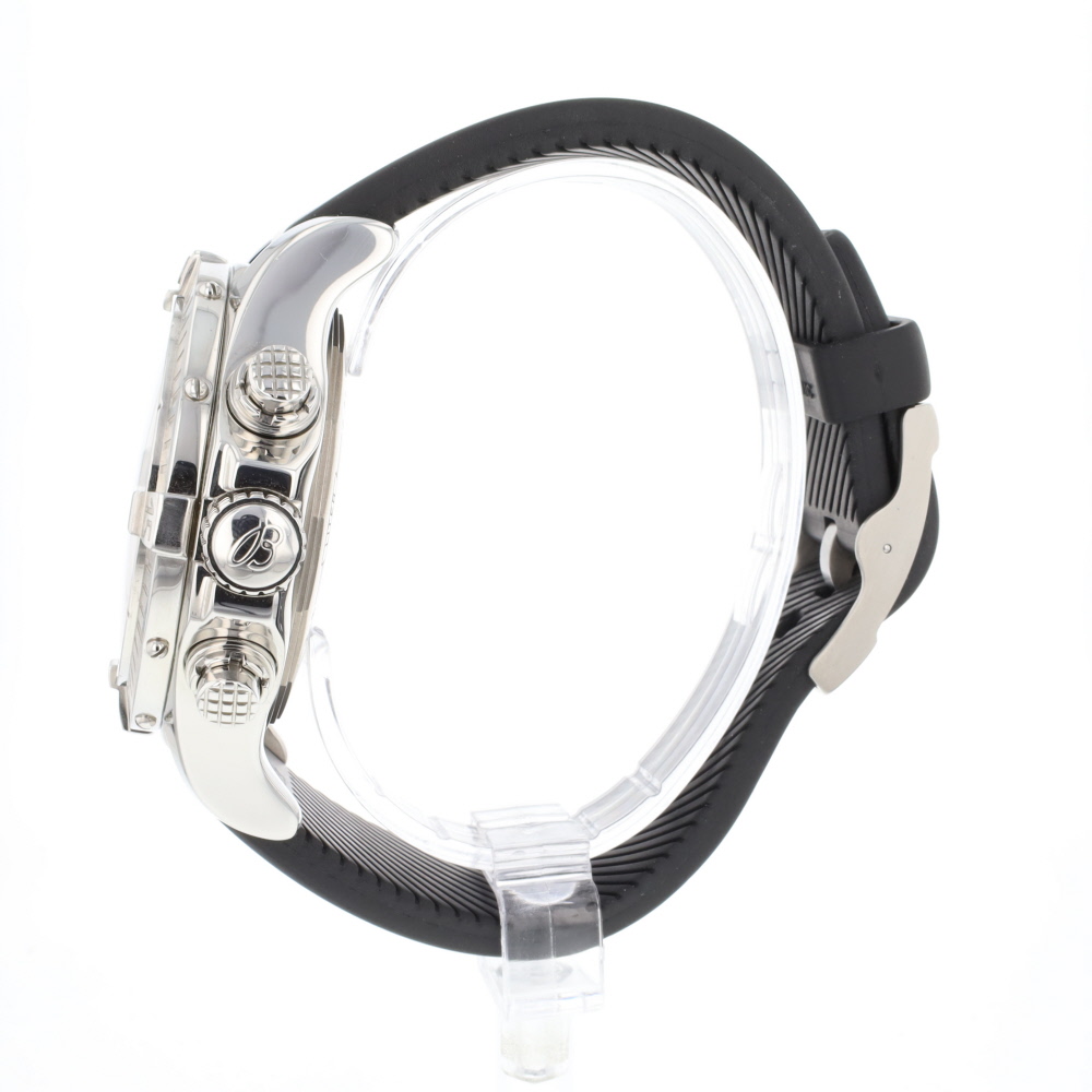 Breitling Super Avenger A13370