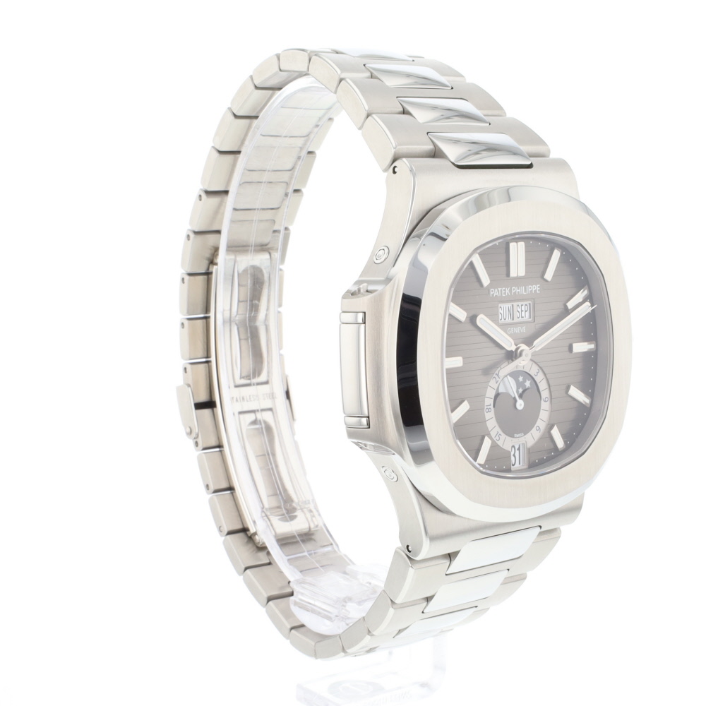 Patek Philippe Nautilus 5726/1A-001