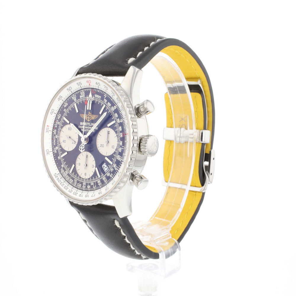 Breitling Navitimer A23322