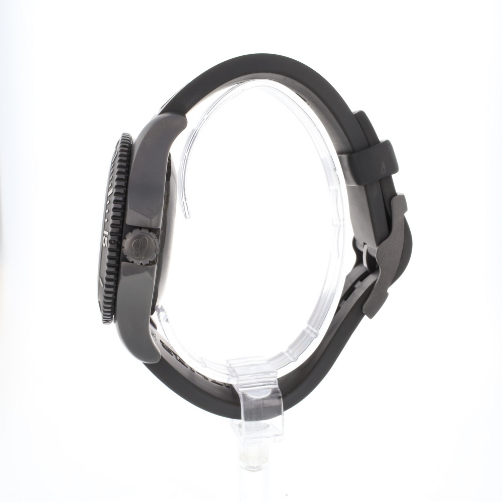 Breitling Superocean M17368